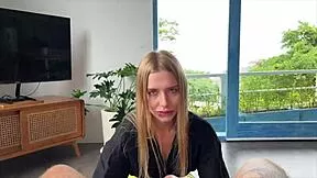 i never got a blowjob this rough from my skinny gf
