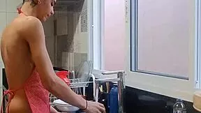 Stepmom catches spy and punishes with huge ass