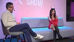 sara taylor begs for extreme double penetration mmf latin slut filled with milk cum facials