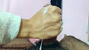 aww my indian gf and bf caught on homemade desi sex mms leaking everywhere 😩