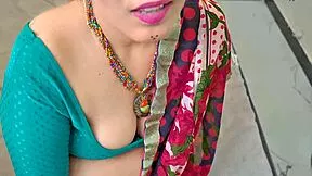 hey bahu bend over for sasur's painful anal while grabbing that gift