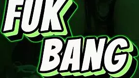 hey we're doing a wild 3some on the public beach with my bf and this shy stranger 😏🌊👙