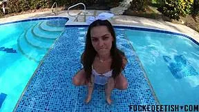 skinny helen star yessica bunny wet bathtub outdoor tease