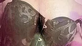 Brazilian Sissy Shemale Stuffs Tight Ass With Huge Pipe?