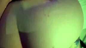Minha AMIGA calls me Christmas to FUCK her RAW first time doggystyle