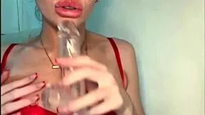 Hey this horny British slut girlfriend is giving the full experience with squirting webcam toys 😈💦🔥
