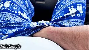 i picked up this hot hijab student wife from jakarta uni and she played with my dick in the car