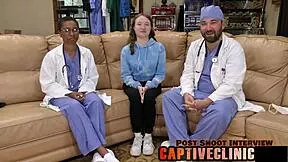 NURSE SERENA SPREADS ASS IN HOSPITAL P.O.V. CLOSE-UP!