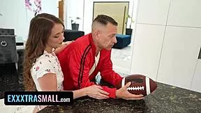 Mi Monroe's Pussy Shuns Losers Teamed with BD Newman