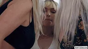 hey milf london wanna lick this petite teen's pussy in our threesome?