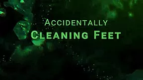 BELLA LUXX AND GREASY ROSE CLEAN STINKY SOCKS!