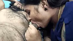 Ever seen a virgin punjabi housewife's pink pussy popped by a horny driver's big cock?