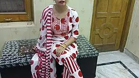 Gorgeous maid fucks horny servant with farts and Hindi moans