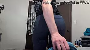 redhead college wife in yoga leggings shakes ass for intriguing lapdance worship