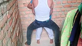 omg indian schoolgirl's hairy pussy fingered hard in mms 😏 huge clit tease