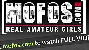 i'm stranded teen elisabeth takin a ride w two swingers oh god!!