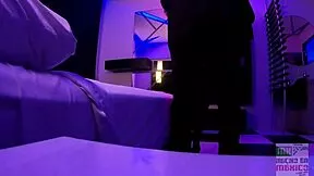 La Secretaria Cuckold Rides Monster Cock Before Husband's Eyes