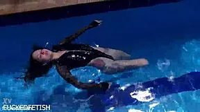 imagine latex jessica bunny submerged teasing her wet pussy underwater