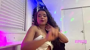 Petite latina in lingerie flashes tits and ass for your joi jerk off 😘🔥