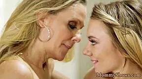 dyke stepmom laps teen beauty's pussy in classy mature lesbian full movie