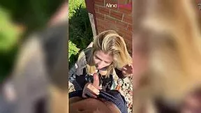 fuck i got so wet fingering this curvy brazilian blonde aline novak outdoors