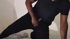 jeans on, i'm cumming fast like a teen or slow like older 😏💦