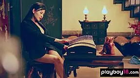 glamorous chinese teen wu muxi, wanna see that exotic hairy pussy up close?