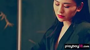 glamorous chinese teen wu muxi, wanna see that exotic hairy pussy up close?