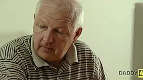 red-haired teen, wanna suck off this handsome old daddy4k like i did?