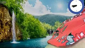 Esta chica china fogosa chupa verga y monta como loca!