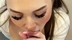 Chupando la polla de mi amigo antes exams 😏🍆💦 university vibes
