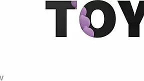 whoa did this emo teen really masturbate with a dildo right out on the street?