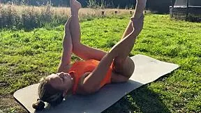 Hot Yoga Babe Sucks Cock Outdoors Publicly
