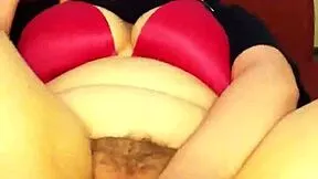 sarah lockett vibes and teases her big tits on cam