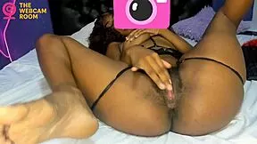 laurahot 699 struts sexy before plunging dildo into tight wet pussy