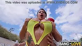 Colombian milf lapaisita oficial takes anal with benny banana