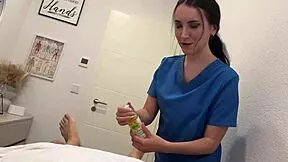 Fucked that hot masseuse from the dating app, she was so wet and ready