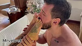 tattooed dread girl spreads wide while i lick feet arthur velvet full red