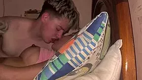 oh fuck yes stepbro pounds me to squirting orgasm homemade!