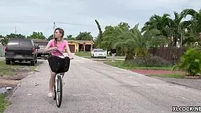 i ditched my dildo bike for macana man's throbbing bbc ride