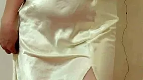 damn this smooth indo teen's pussy is so wet and juicy you won't believe it!