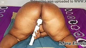 damn, fat ass ebony mara exotic squirts hard double toying her holes 😩💦🖤