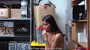 caught teen shoplifter gets taught a lesson by cop 😏🔥