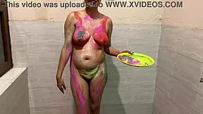 INDIAN DESI HOLI XXX BATHROOM DOGGY CREAMPIE CLOSE UP