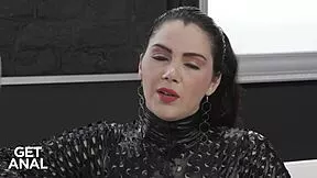 thick milf valentina nappi CRAVES ANAL BUTT-FUCKING EVERY TIME!
