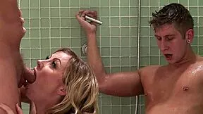 Adrianna Nicole Kneels in Shower for Hot DP Threesome Double Penetration Deepthroat