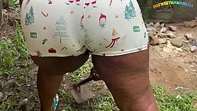 Horny Mommy Fucked Hard in Her Bushy Pussy, Creampie Dripping Out