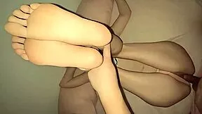 Lady captures her first time losing virginity on camera
