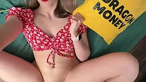 Stepsis strips teases fucks for cash on cam! 📹💦😈