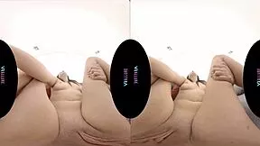 what kind of art do you like vrallure brunette solo toy play?